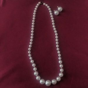 Necklace and earrings